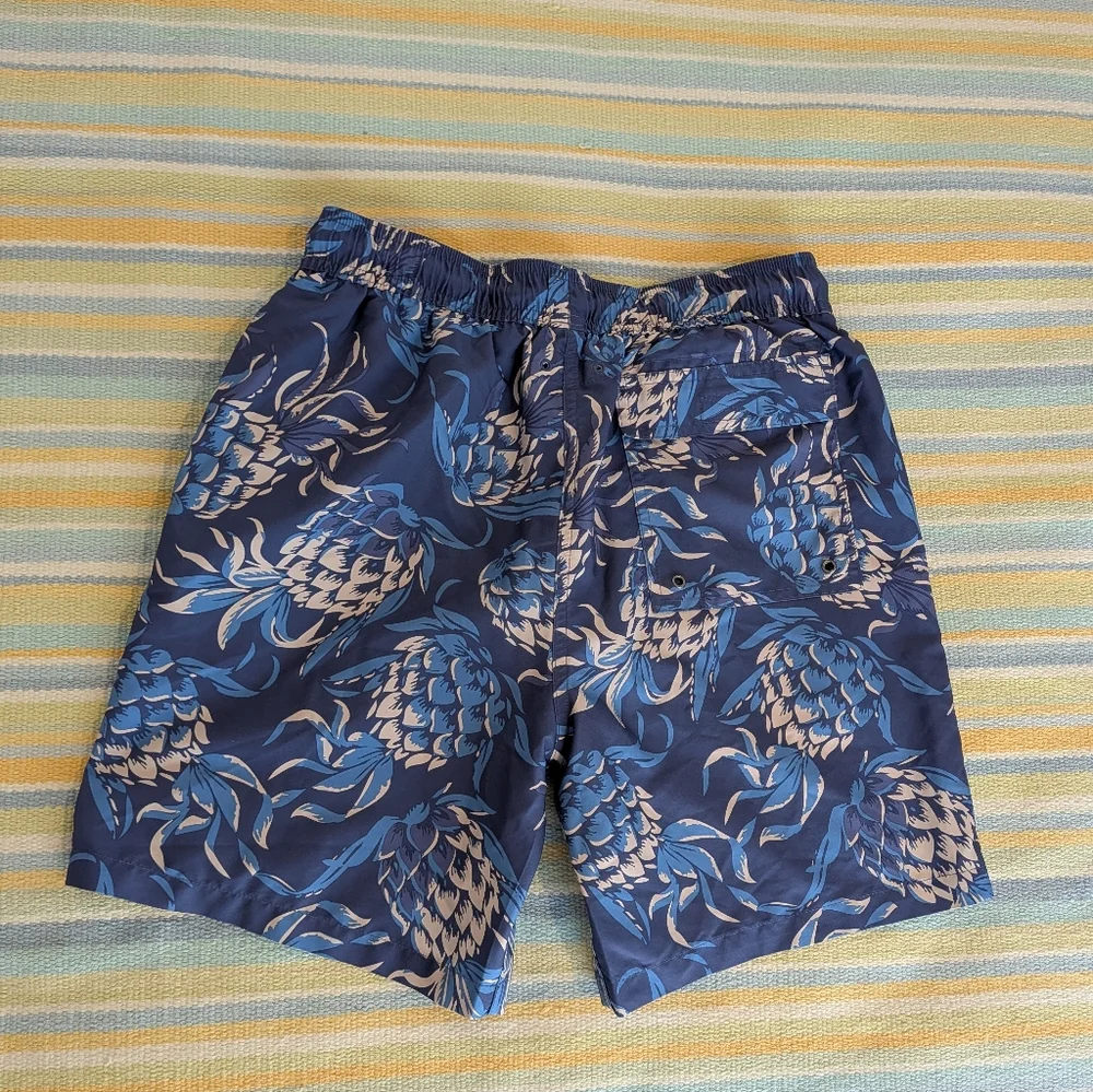 ⭐ Brooks Brothers Blue Pineapple Print Swim Trunks Size Small
